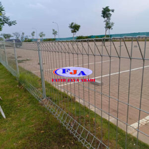 Tiang Pagar Brc T. 150 cm x Dia. 2 Inchi Electro Platting Galvanis
