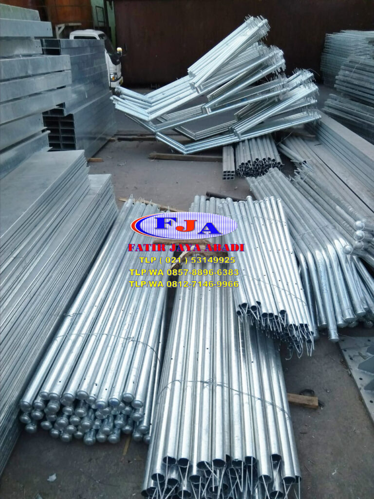 Tiang Pagar Brc T 200 x Diameter 1-1/2 Inchi HDG