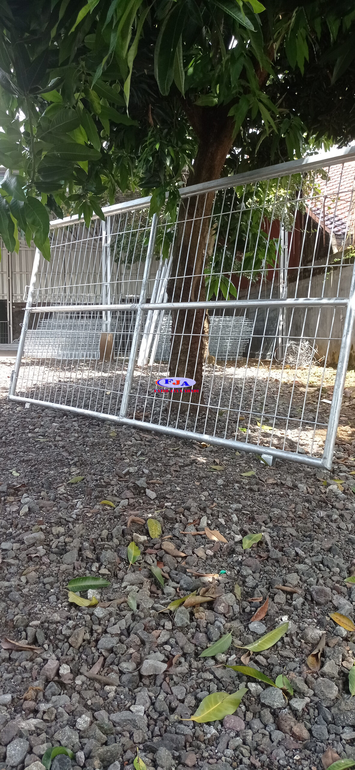 Pintu Pagar Brc Sledding / Dorong - Gambar 9