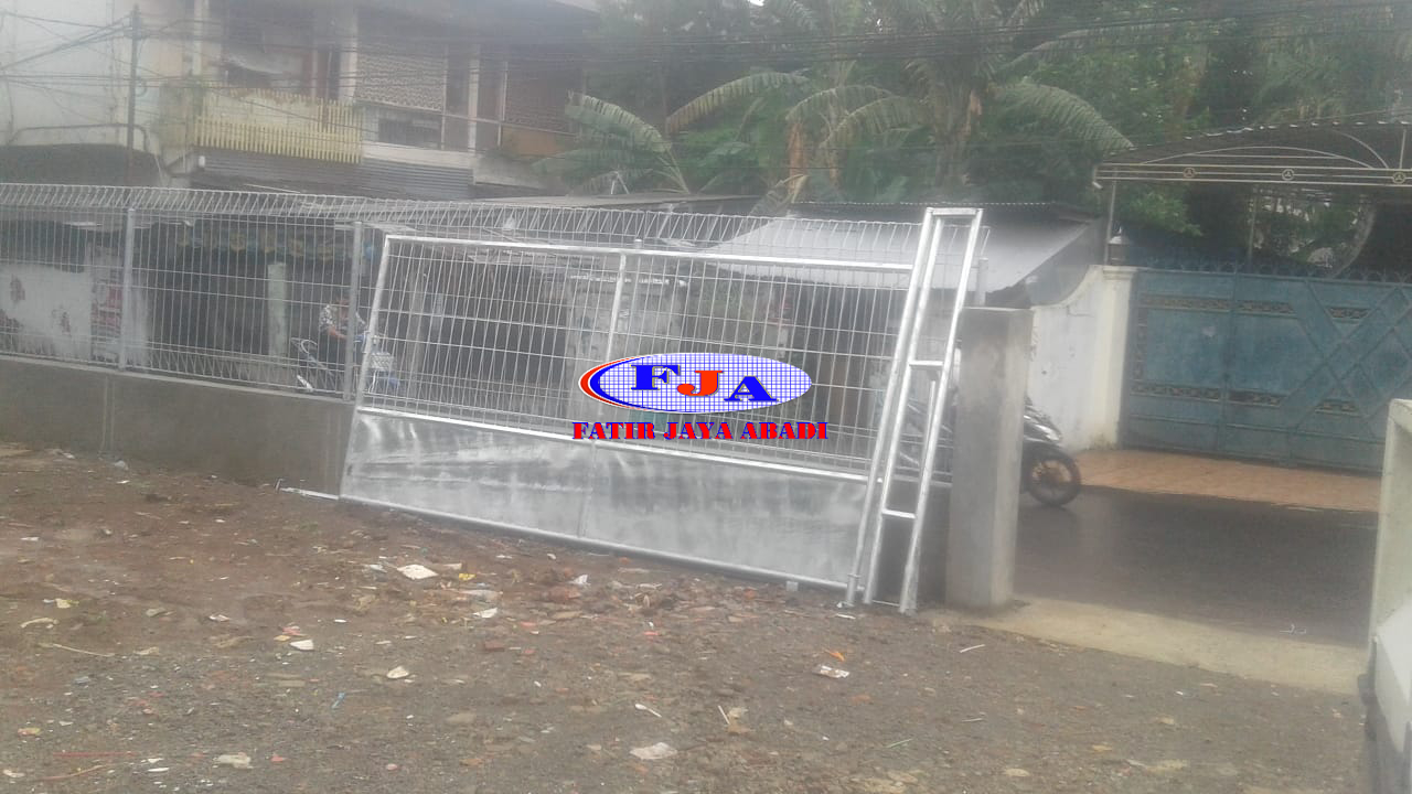 Pintu Pagar Brc Sledding / Dorong - Gambar 10